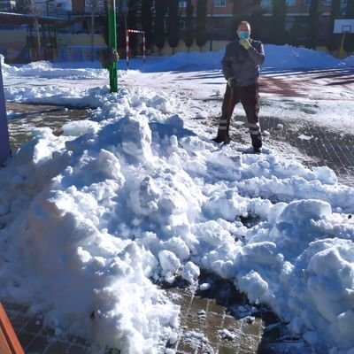 Ibte2165Olaya's profile picture. ✨ Nuestras vidas empiezan a terminar el día en que guardamos silencio sobre las cosas que importan....