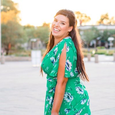 CorinneBarrette's profile picture. Enseignante de français langue seconde à @stdanielocsb | Mental health and Equity advocate | Lifelong learner | #DecolonizeEducation