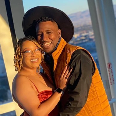 Official Twitter for Mo and Dee💙Podcast🎤 Business💵 Family👨‍👩‍👧 and FUN