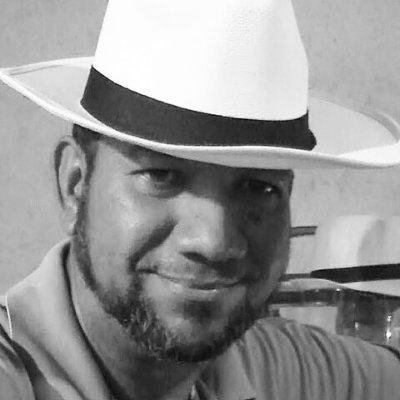 manuel_mago's profile picture. #ResistenciaVzla #SiguemeYTeSigo #TeamHDP Solo quiero una #Venezuela libre Vivir tranquilo por mi familia #NoALaDictadura https://t.co/LqqeorgPw8 #FueraMaduro