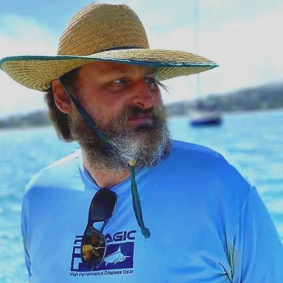 Author of How To Distill, out now! I also brew beer and sail, usually not at the same time. https://t.co/N403doFqIT