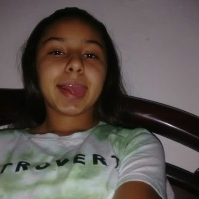 julipimiento's profile picture. podran robarte las ideas pero nunca el talento