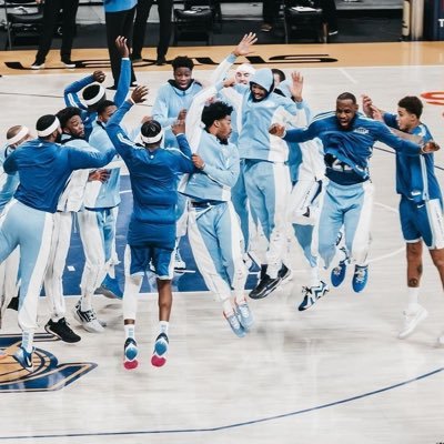 Ca_04ax's profile picture. #LakeShow