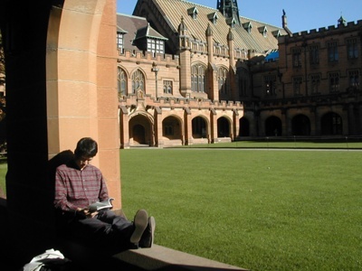 sungil_kim's profile picture. Korean man in 40’s living in Australia. Knows nothing but pretends to know everything. Likes: coffee, wine, jazz, books, learning Japanese