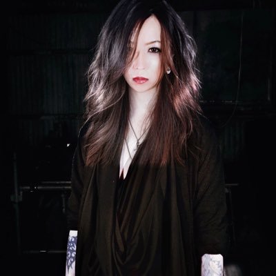 My Material Season(@M_M_S_JP)Composer/Drums/Piano|MV▶ https://t.co/xLgbX0IZnR ピアニスト&ドラマー、作曲家