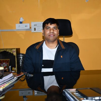 DesignerKamlesh's profile picture. Sr. UI/UX & Front-End Designer