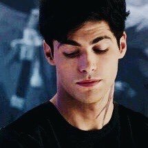 ❛𝑾𝒉𝒂𝒕𝒆𝒗𝒆𝒓 𝒉𝒂𝒑𝒑𝒆𝒏𝒔, 𝑾𝒆'𝒓𝒆 𝒈𝒐𝒏𝒏𝒂 𝒘𝒊𝒏❜ #parodyrp #ouat #shaowhunters #teenwolf