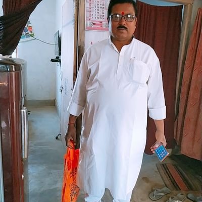 Birendr55950164's profile picture. जिंदगी में मुश्किलें तमाम हैं ,पर इन होठों पर मुस्कान है।