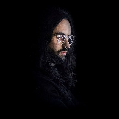 Creative & Founder • Previously Lead Designer at @SUKU_world • Co-founder @hellohelloteam • Currently working in stealth mode.