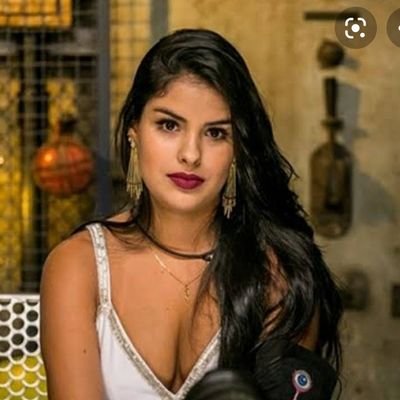 Fan Account
Amo a vida, os animais, o mar!
Ariana, Baiana, Soteropolitana e feliz!
Ana Paula e Munik BBB16
Kaysar BBB18
Coment. do BBB, Fã da Anitta🎤
❤