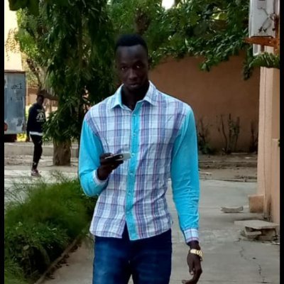 fier d'être musulman
ma vision dépasse même l'horizon
#Linguiste
#presse-info-AEERTT
#football
#LeoMessi
#Tidiane
#MameAbdouAziz-Dabakh
#LePetitlettré
