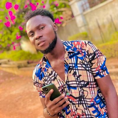 Naziest a very passionate idoma young hoping to reach the top....🤲🤲🤲🤲💰💰💰💰💰