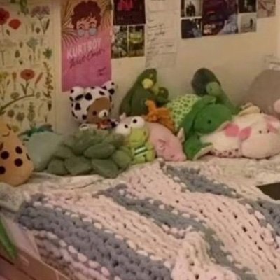 avuhaamc's profile picture. skyblock/bedwars main
@reliableguild officer ⤵