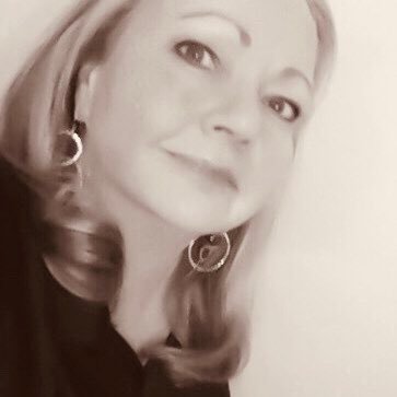 VictoriasWisdom's profile picture. 💟☮️🤘Mother, Nana, Dog Lover, Retired P&C Ins Agency COO and Accountant. Registered Indep that leans to the left.🌊 🌊 🌊 🚫DMs #BoomerSooner