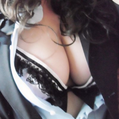 bz7hQb35894yelC's profile picture. 女の子ってしたくなるんだから。誰かハメてくれない？😢

こっちきてっ🧜→https://t.co/CkyhuW6nDG