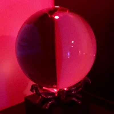 LadiesHODL's profile picture. -- Trekkie -- Telecom — Physics — Geek — Female