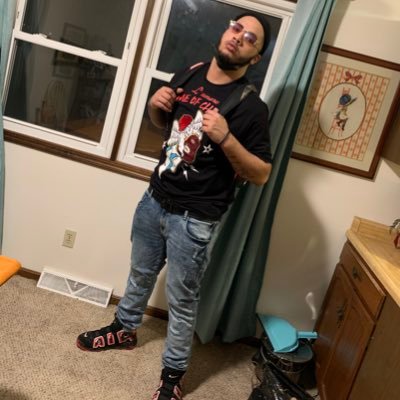 LLBH🕊 🅱️RAYWAY AMOS: C_hines58 👻