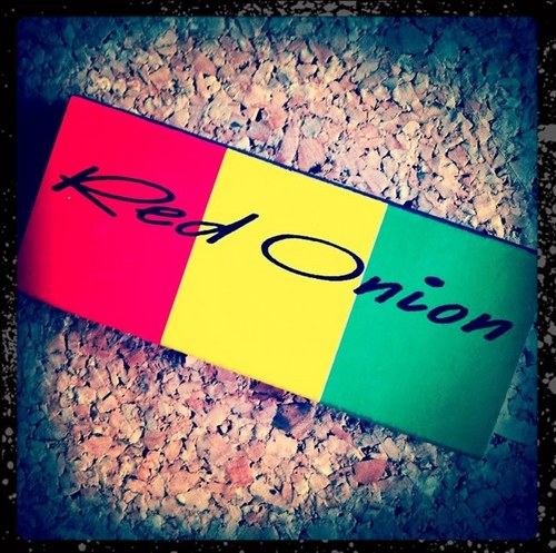 RedOnion_Chiryu's profile picture. 愛知県知立市にある創作居酒屋です。
ビール、日本酒、焼酎からワイン、カクテル、ソフトドリンクも充実!?
料理は常に100種類以上!!
TEL→0566-82-6636
営業時間18:00〜2:00(金・土曜18:00〜3:00)
月曜定休 
愛知県知立市弘法2-7-2各種パーティーにもご利用ください