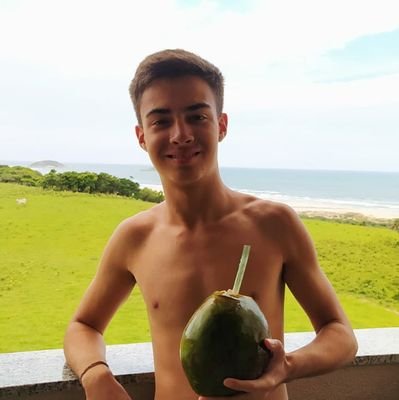 - Cursando: Técnico em Informática para Internet 💻
- IFSUL Gravataí 📒
- 15y