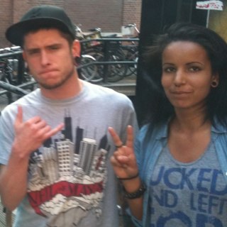 ChrissieCumshot's profile picture. speelt gitaar in de deathcore band Oculiss. Houd van drummen, gitaarspelen, bassen, keyboard en muziek maken. mijn passie is lucky strike