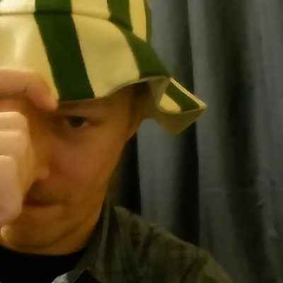 Drahcireid's profile picture. Nerd at heart, and can find the comedy in everything.