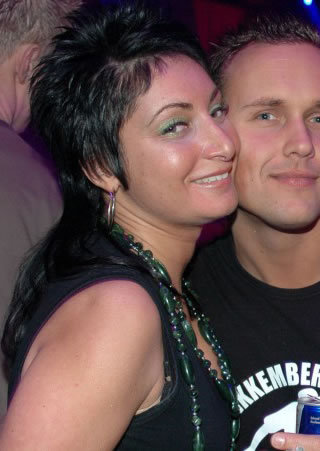 Madeleinevve's profile picture. Not perfect, but worth it.