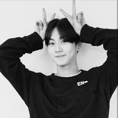 ⠀ ⠀ ⠀ ⠀ ⠀ ⠀ ⠀ ⠀𓈀 ✧ׁꥈ jungwon.﹆ 𝟬𝟰.