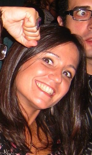 Crisquesi's profile picture. Verticeando....es decir trabajando en Vértice