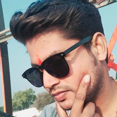 शेर अपनी ताकत से राजा होता है
क्योंकि जंगल में कभी चुनाव नहीं होते
जय जवान जय किसान
🚲मैं आपका युवा समाजवादी क्रान्तिकारी विक्की यादव🚲