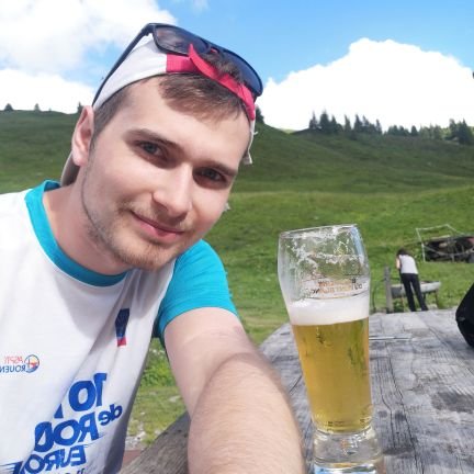 OlivierVechard's profile picture. Mais vous savez, je sais pas s'il y a de bonnes ou de mauvaises situations ...