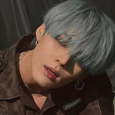 victonkingshit's profile picture. 