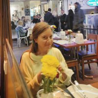 Elif Ege (@eelifege) 's Twitter Profile
