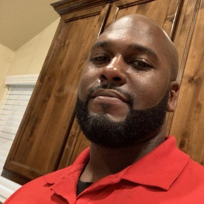 MarcTheStrong's profile picture. { Computers and retro video games are life.. }