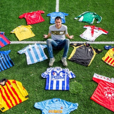 Mestre E.F. “Màxim golejador Català de la Història” i #3Div5. Selecció Catalana. MÍSTER Nivell (3): 30 anys al Futbol Base. Amateur: FCV i CFI (3RFEF).