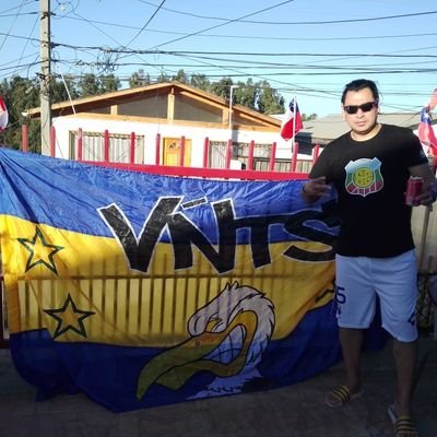 Padre de Familia, hijo, hermano, amigo e hincha LDC de Everton!