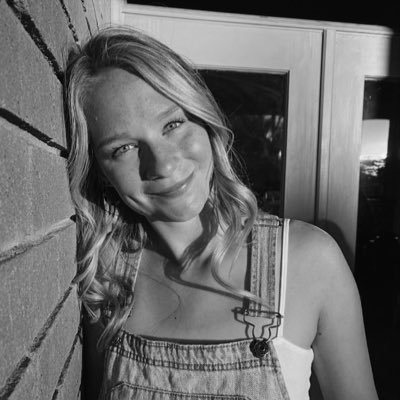 NikkiLeishman14's profile picture. UoP '21 ❘ Seattle, WA