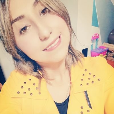 LinaPramo2's profile picture. 🖤🖤🖤