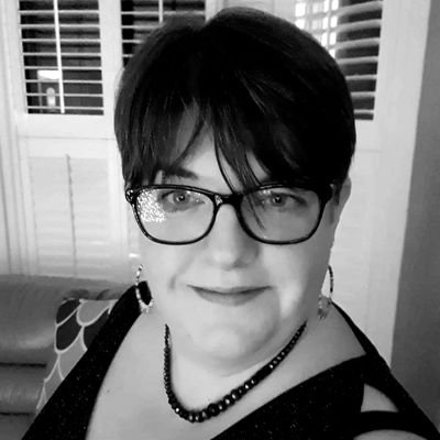 faye_watterson's profile picture. ⭐ Living in the beautiful Isle of Man. Big loving, loud laughing, gin / prosecco drinking Wife and Mummy ⭐