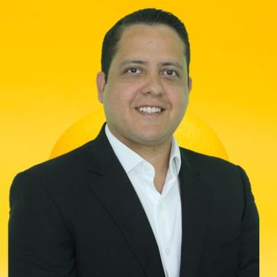 Contador, Diretor na ACSBRASIL Contabilidade. Mestre em Contabilidade pela UFC. Professor universitário.