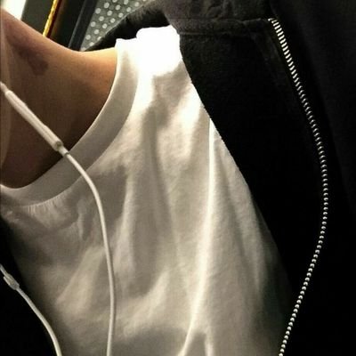 Ivan20127302's profile picture. 