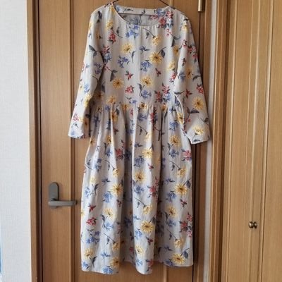 ネネ 3wayワンピースの型紙とても気に入ったのでベージュのデニムで娘にも作りました アウターとして着てます すてきにハンドメイド ハンドメイド ハンドメイド好きさんと繋がりたい ソーイング ネネ 3wayワンピースの型紙とても気に入ったのでベージュのデニムで娘にも作りました アウターとして着てます すてきにハンドメイド ハンドメイド ハンドメイド好きさんと繋がりたい ソーイング
