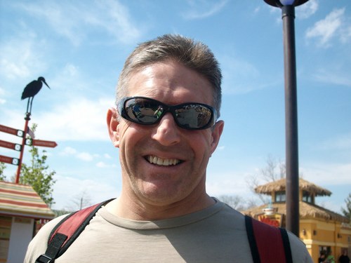 dave_fitness's profile picture. Personal trainer that loves being outdoors: soccer, skiing, sailing, biking, etc.