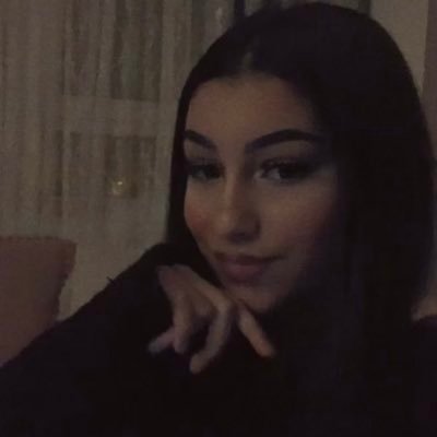 GzMelisaa's profile picture. turkish roots’ insta: @melisa.kg