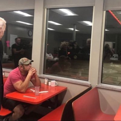 absodoodle's profile picture. 