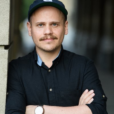 text & trübsal
Kontakt: tobiasginsburg@posteo.de
Bücher: