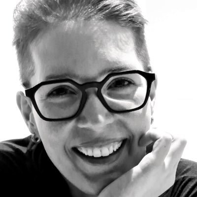 Passionate change management consultant, fitness enthusiast and coffee lover.