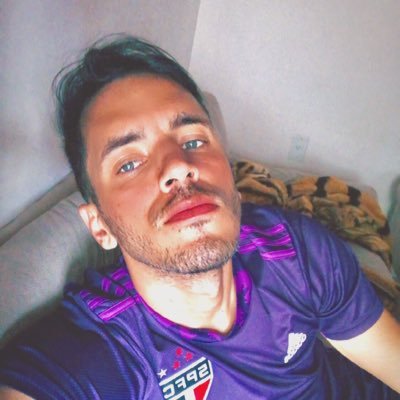 Faço de mim casa de sentimentos bons, onde a má fé não faz morada e a maldade não se cria.