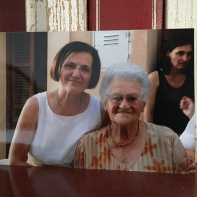 cmateumarti's profile picture. 