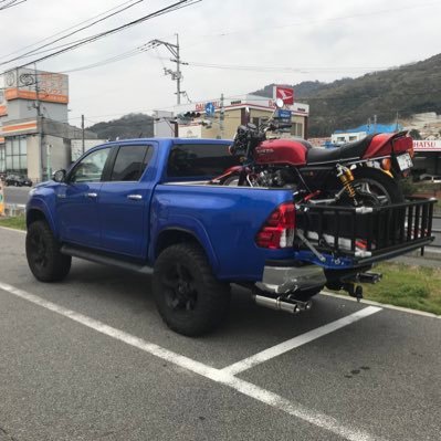 https://t.co/XSfJW1F2nE ブログ運営中。カンボジアでIT会社作ってました。上手く行ったので日本に帰ってきました。プログラマーしてます。バイクとFCRとCBX1000中心に投稿(`・ω・´)