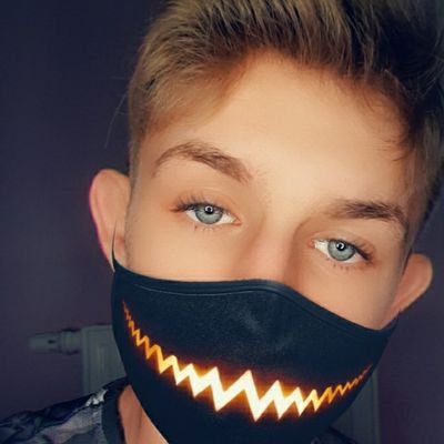 french/english 

streamer Twitch: Energy_nomad
YouTube:AirForce1_Clan

20 years
 
players call of duty